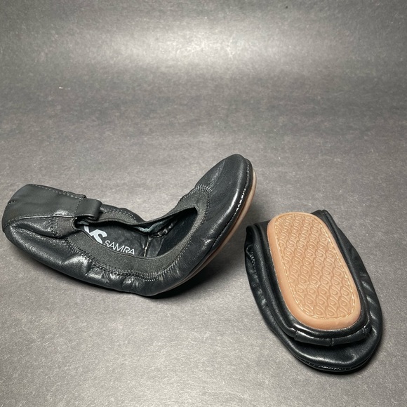 Yosi Samra Foldable ballet flats size 6 black. NIB